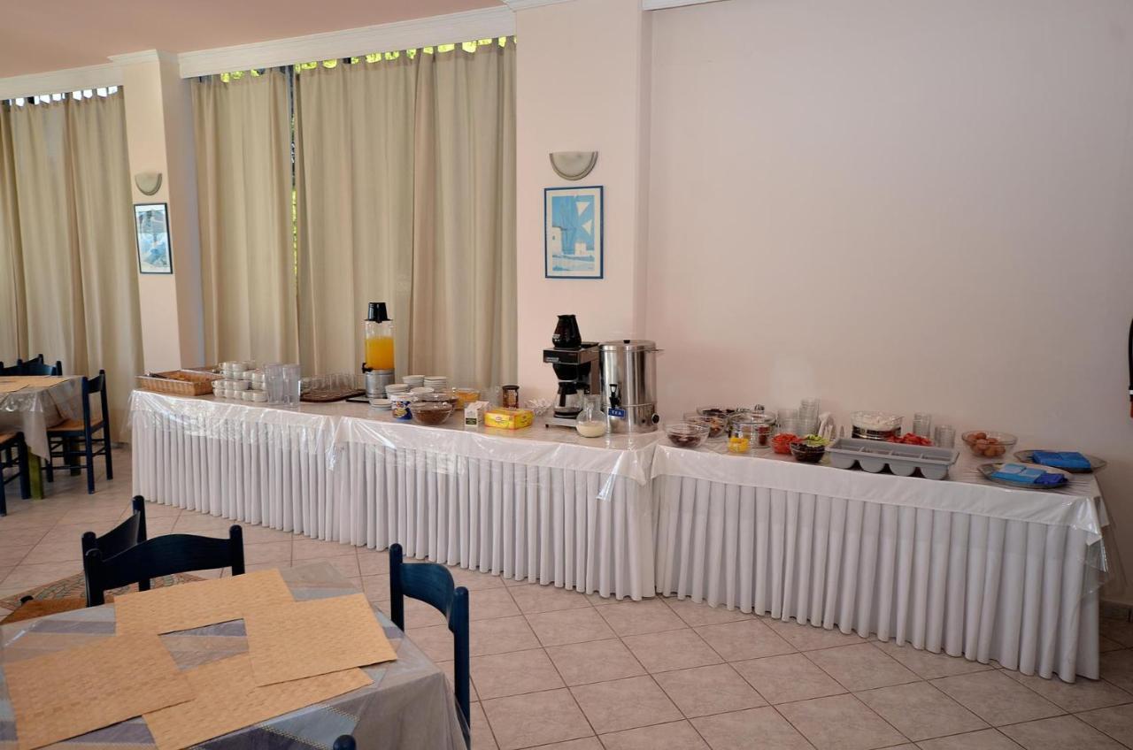 Hotel Magda Agia Marina  Exteriér fotografie