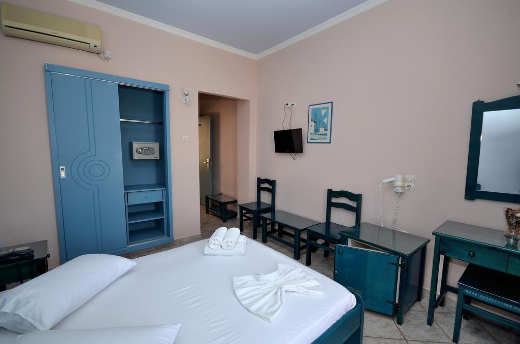 Hotel Magda Agia Marina  Exteriér fotografie